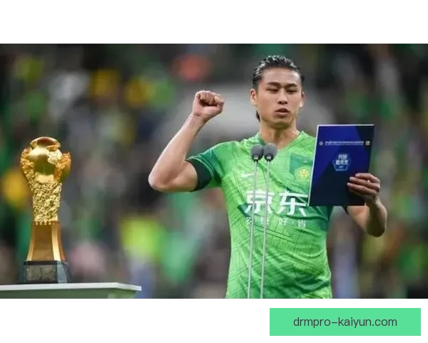 中国队张玉宁伤病恢复情况持续受到关注